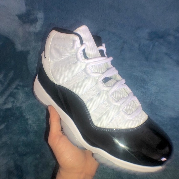 Jordan concord 11s main image 4